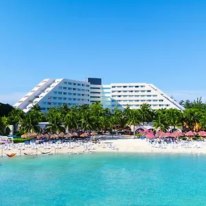 Oasis Palm 4* Cancun